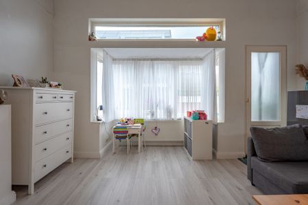 Gerenoveerd 1-slaapkamerappartement in het centrum van Kapellen! - Photo 4