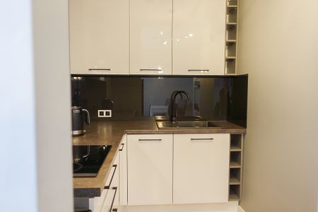 Stare Miasto 2 pokoje umeblowane i wyposażone - Zdjęcie 3