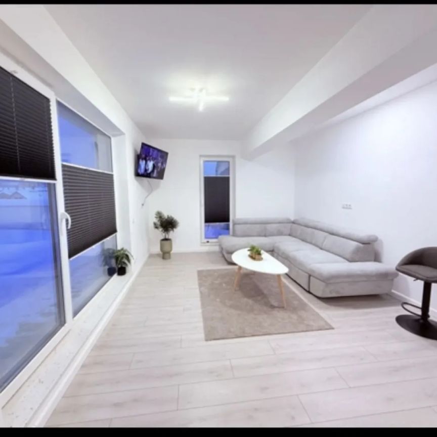 Penthouse , zona Decebal - Fotografie 1