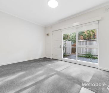 4/39 Osborne Avenue, GLEN IRIS, VIC - Photo 2