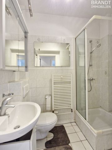 Single-Erdgeschosswohnung in Hamburg-Sasel - 1 1/2-Zi., 38 m² - mit kleiner Terrasse - Photo 4