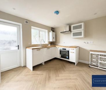 2 bedroom terraced house to rent - Photo 5