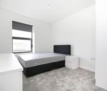 3 bed apartment to rent in Warton Terrace, Newcastle Upon Tyne, NE6 - Photo 5