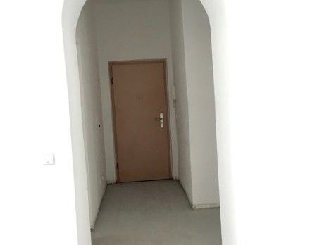 Achtung Wohngemeinschaften: 4-Zimmer-City-Wohnung such handwerkliche Hände - Foto 1