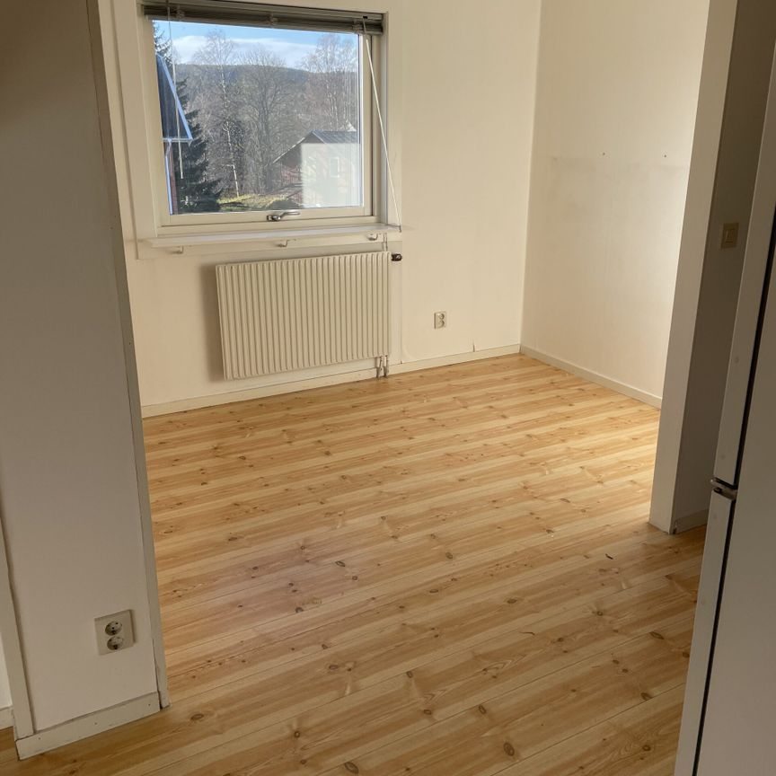 Rymlig vindsetta i Sund - Photo 1
