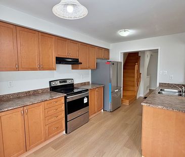 For Lease - 275 Woodley Crescent, Milton, Ontario - Photo 6