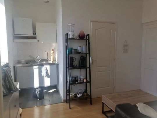 Appartement à louer - Nîmes 2 pièces de 25.4 m² - Photo 1