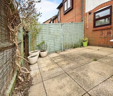 Colborne Close, Poole - Photo 4