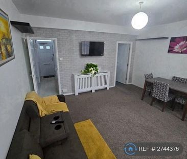 1 bedroom flat to rent - Photo 2