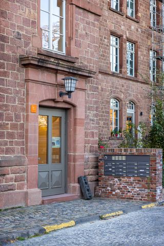 Luxuriöse Wohnung mit Balkon in historischem Umfeld - Foto 5