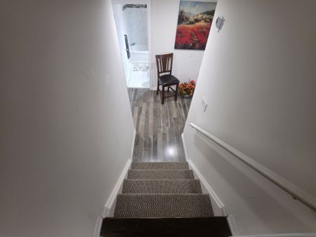 For Lease - 7879 Buckeye Crescent Unit# Lower, Niagara Falls, Ontario - Photo 3