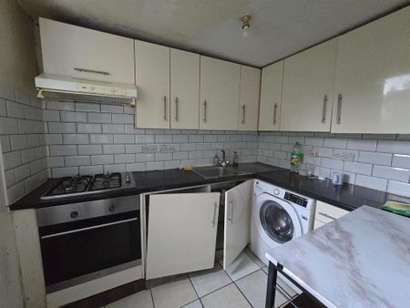 3 bedroom house to rent - Photo 4