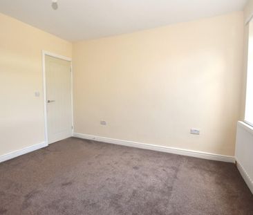 2 bedroom House To Let - Photo 2