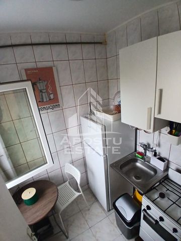 Garsoniera Pet friendly, zona Buziasului - Fotografie 3