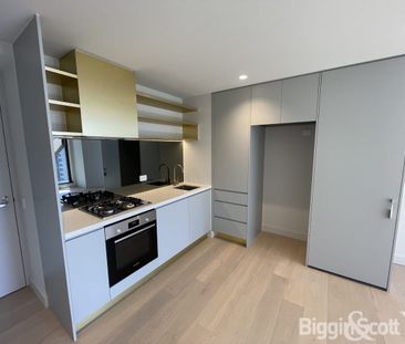 2 bed & 2 bath brilliant Apartment - Photo 5