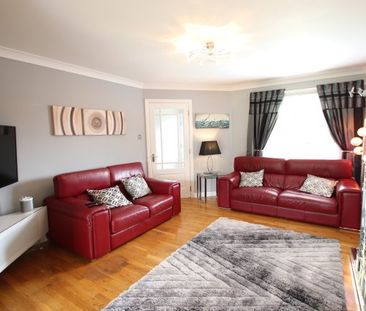 Hawthorn Grove, Broughty Ferry - Photo 1