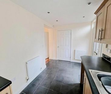 2 bedroom property to rent - Photo 3
