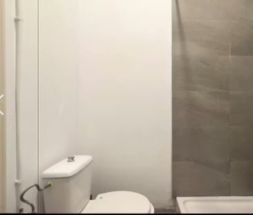 Carrer de Balmes, Barcelona, Catalonia 08007 - Photo 3