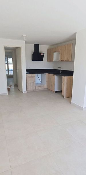 Appartement Rez-de-jardin entièrement rénové La Valette Du Var 4 pièce(s) 66.07 m² - Photo 1
