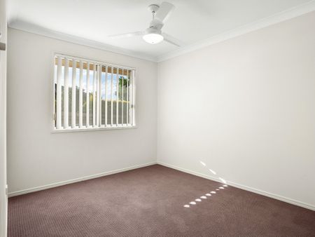 37 Denali Circuit, Warner QLD 4500 - House For Rent | Domain - Photo 4