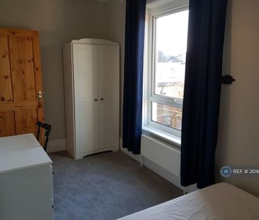 2 bedroom maisonette to rent - Photo 5