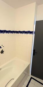 Location Appartement 1 pièce 37m² MARSEILLE 8ème - Photo 4