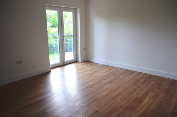 HUNTINGDON - Photo 1