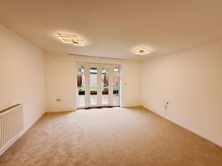 4 bedroom mid-terrace to rent Damselfly Road, Northampton, NN4 9ET - Photo 4