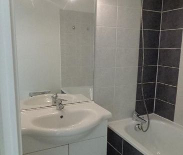 Location Appartement 2 pièces 48m² FRONTIGNAN 34110 - Photo 6