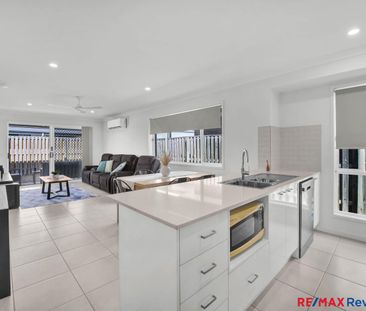 29 Covella Boulevard, Greenbank, Qld 4124 - Photo 5