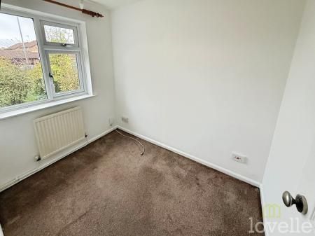 2 bedroom Bungalow To Let - Photo 3