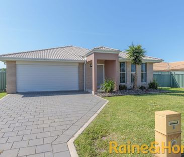 6 Argyle Avenue, Dubbo, NSW 2830 - Photo 1