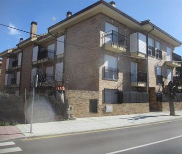 Piso de alquiler en Avenida de Los Voluntarios, 65, Casa Amarilla - Photo 2