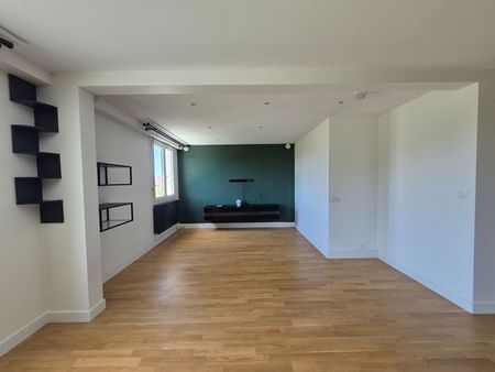 Location Appartement 4 pièces 86m² - Photo 4