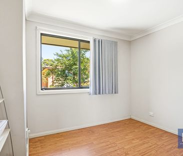 Townhouse - For Lease - Photo 5