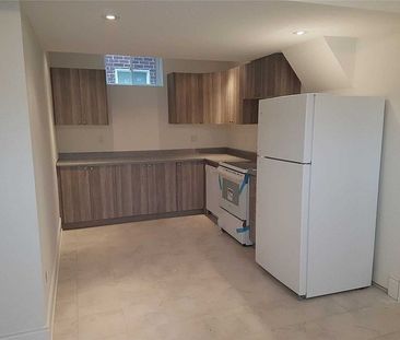 For Lease - 73 Broughton Terrace, Bradford West Gwillimbury, Ontario - Photo 2