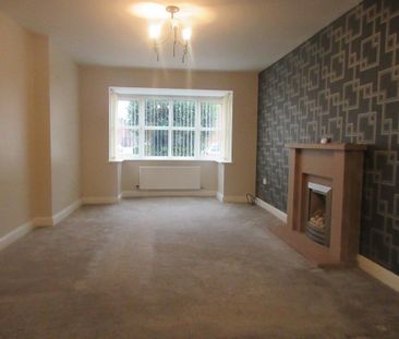 4 bedroom detached house to rent - Photo 1