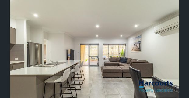 One of Banksia Grove's Best Streets - Photo 1