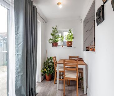 3 bedroom semi-detached house to rent - Photo 4