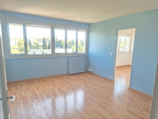 A LOUER Appartement F2 50000 Saint-Lô 1 chambre 46.77 m² - Photo 1