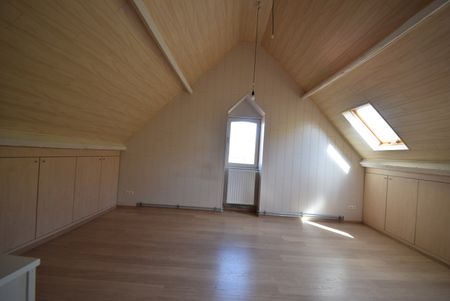 PITTORESK EN RUSTIG GELEGEN RUIME WONING CENTRUM RUMBEKE - Photo 3