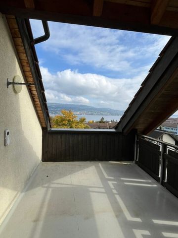 Befristete Dachwohnung bis zum 30. April 2026 mit Blick auf den See - Photo 3