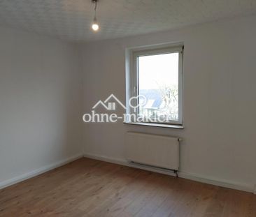 Helle und renovierte 3 Zimmer Wohnung - Foto 2