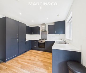 2 bedroom semi-detached house to rent - Photo 4