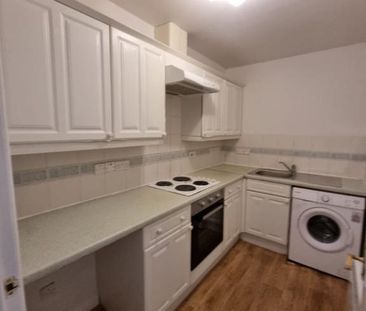 2 bedroom flat to rent - Photo 6