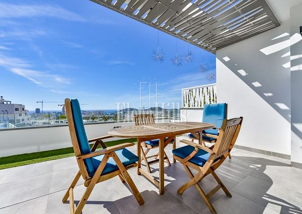 Luxury modern apartment in Sierra Cortina, Finestrat, Benidorm, Alicante