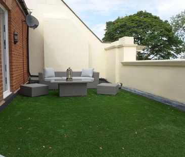 2 bedroom apartment to rent - Photo 6