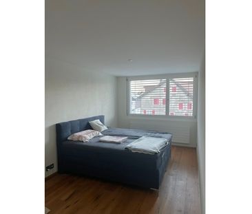 2½ Zimmer-Wohnung in Einsiedeln (SZ), möbliert - Photo 3