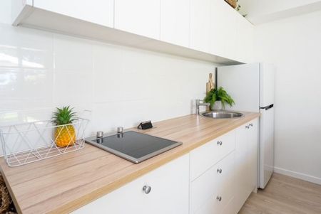 BEACHFRONT UNIT WITH PRIVATE COURTYARD - Photo 5