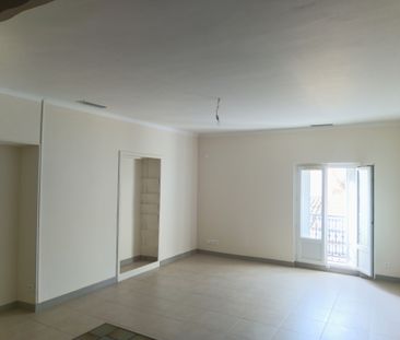 Location Appartement 4 pièces 97m² CUXAC D AUDE 11590 - Photo 1